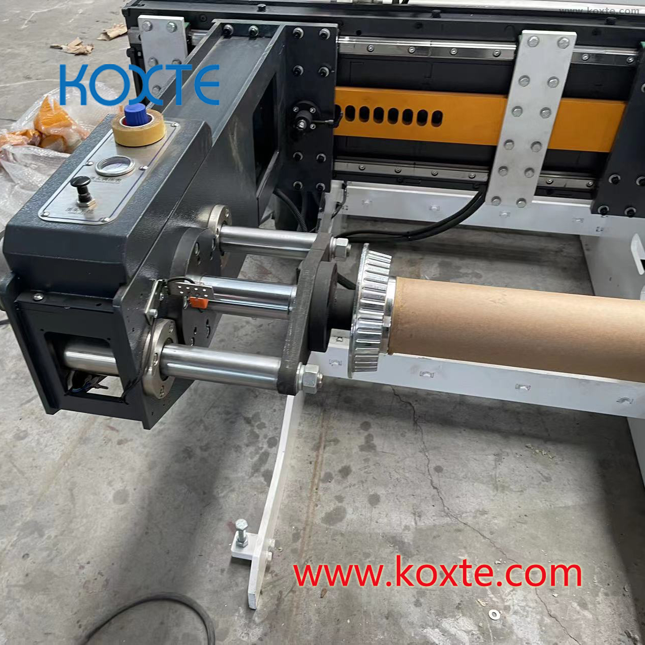 Economical Solution Bag Padded Buffering Kraft Mailer Envelops Honeycomb Paper Making Machine