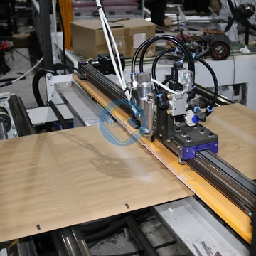 Brown Yellow Kraft Clothing Packaging Honeycomb Kraft Paper Padded Envelope Bubble Mailing Making Machine
