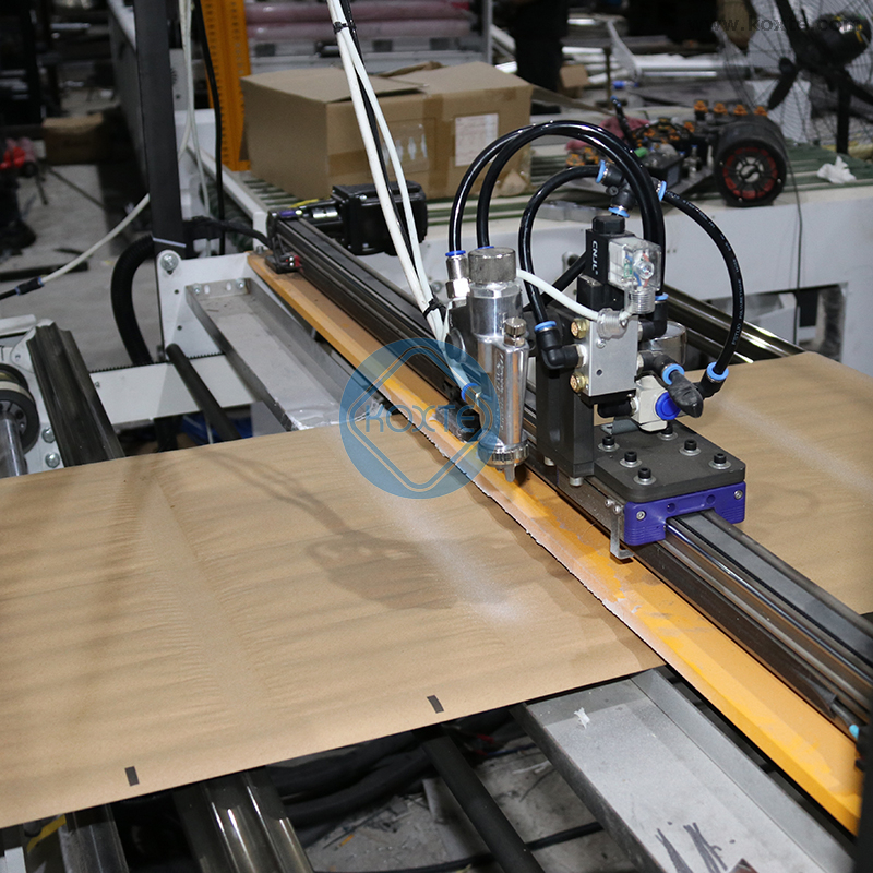 Brown Yellow Kraft Clothing Packaging Honeycomb Kraft Paper Padded Envelope Bubble Mailing Making Machine