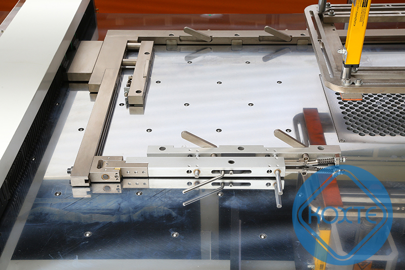 Automatic Paper Label/Tags Blanking Machine