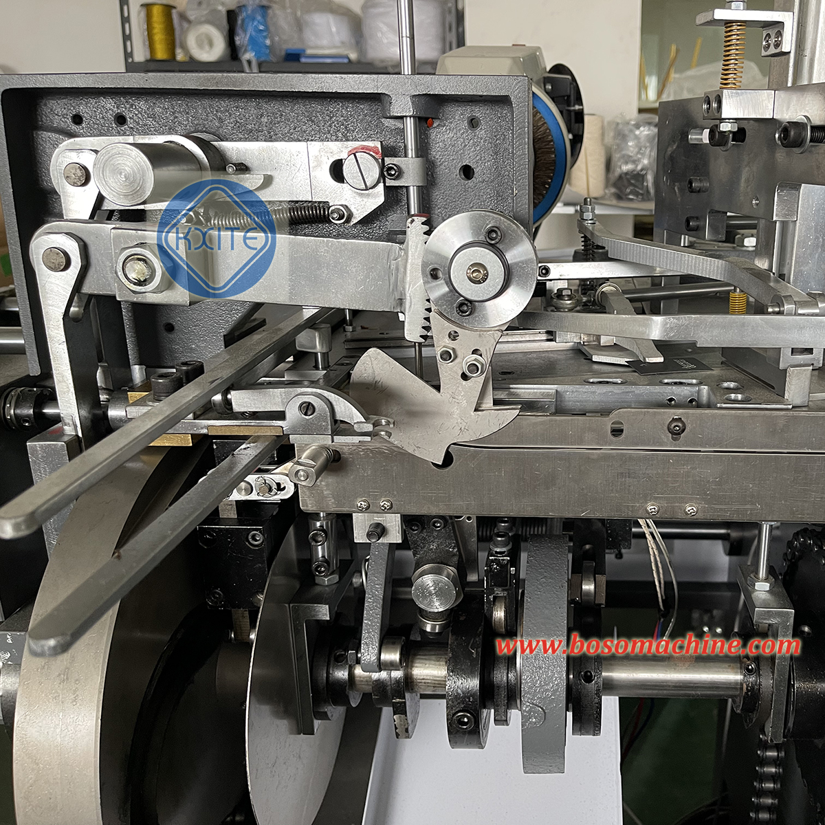Hang Tag Threading Knot Tying Machine Automatic Hangtag Threading Machine